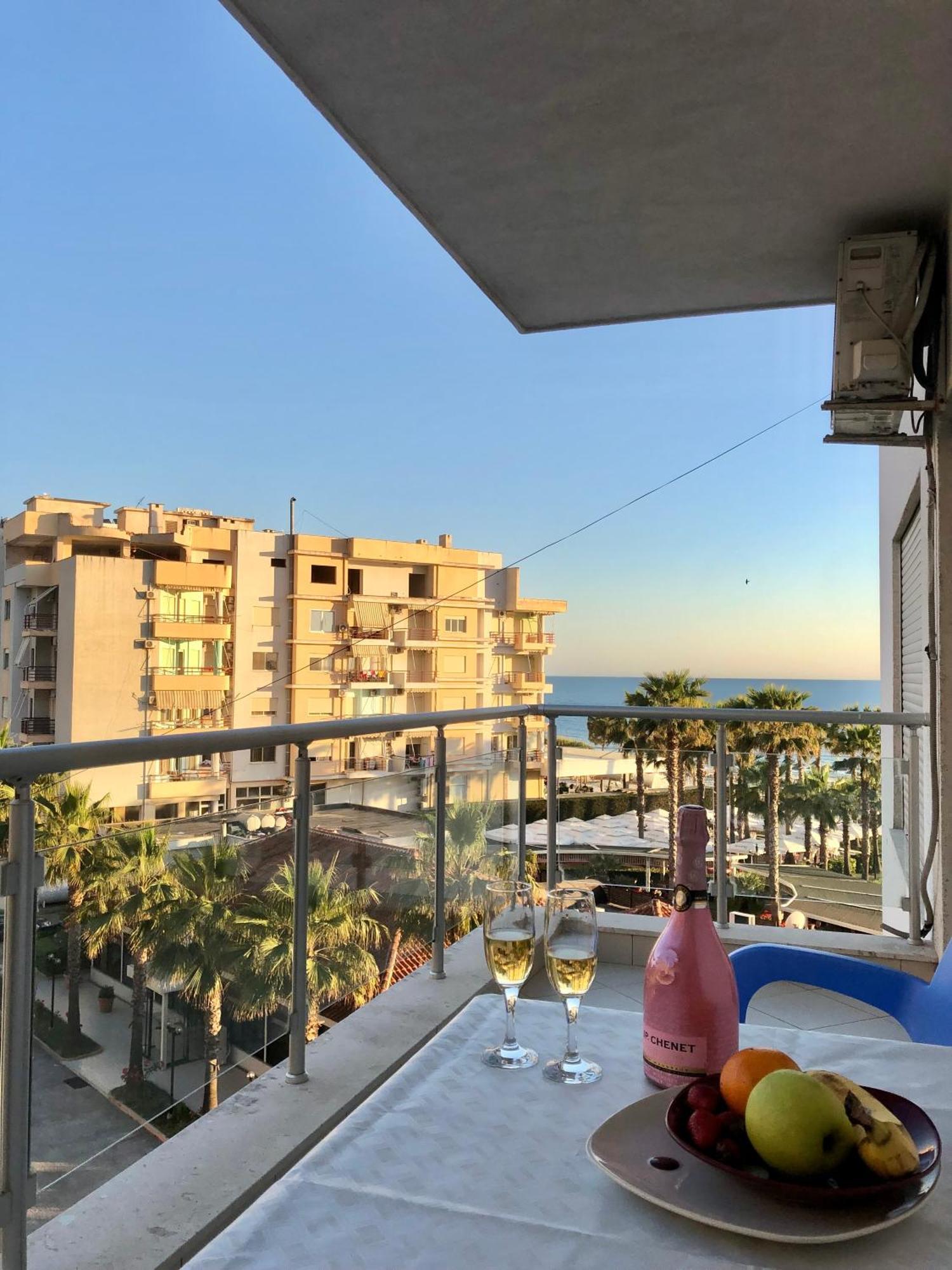 Apartment Ermest ,Kavaje Rock Durrës Exteriér fotografie