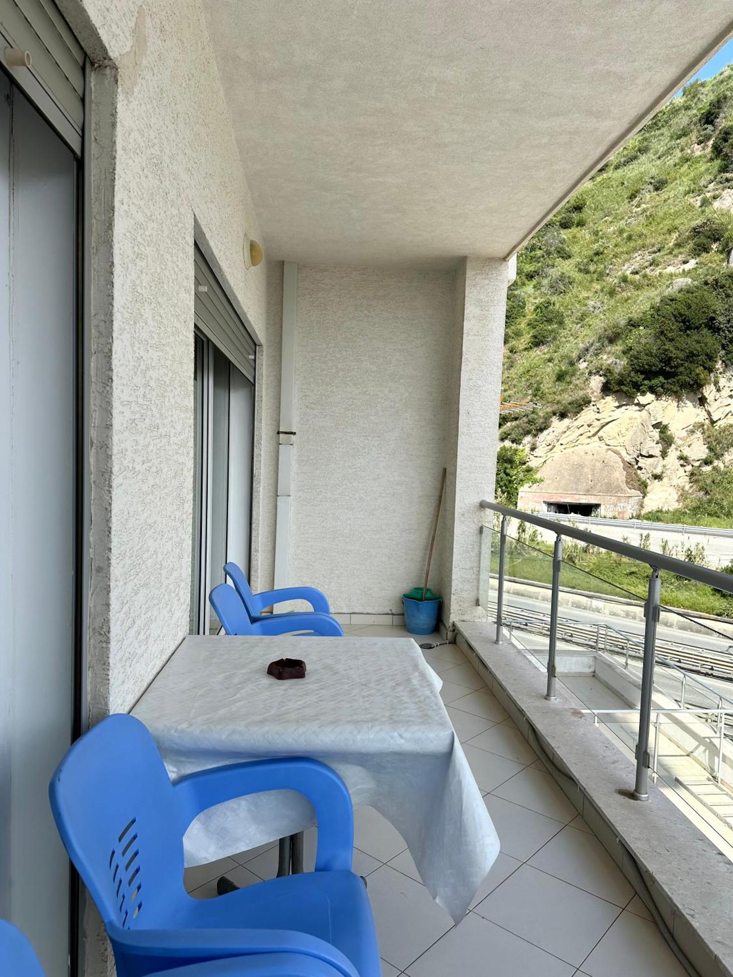 Apartment Ermest ,Kavaje Rock Durrës Exteriér fotografie