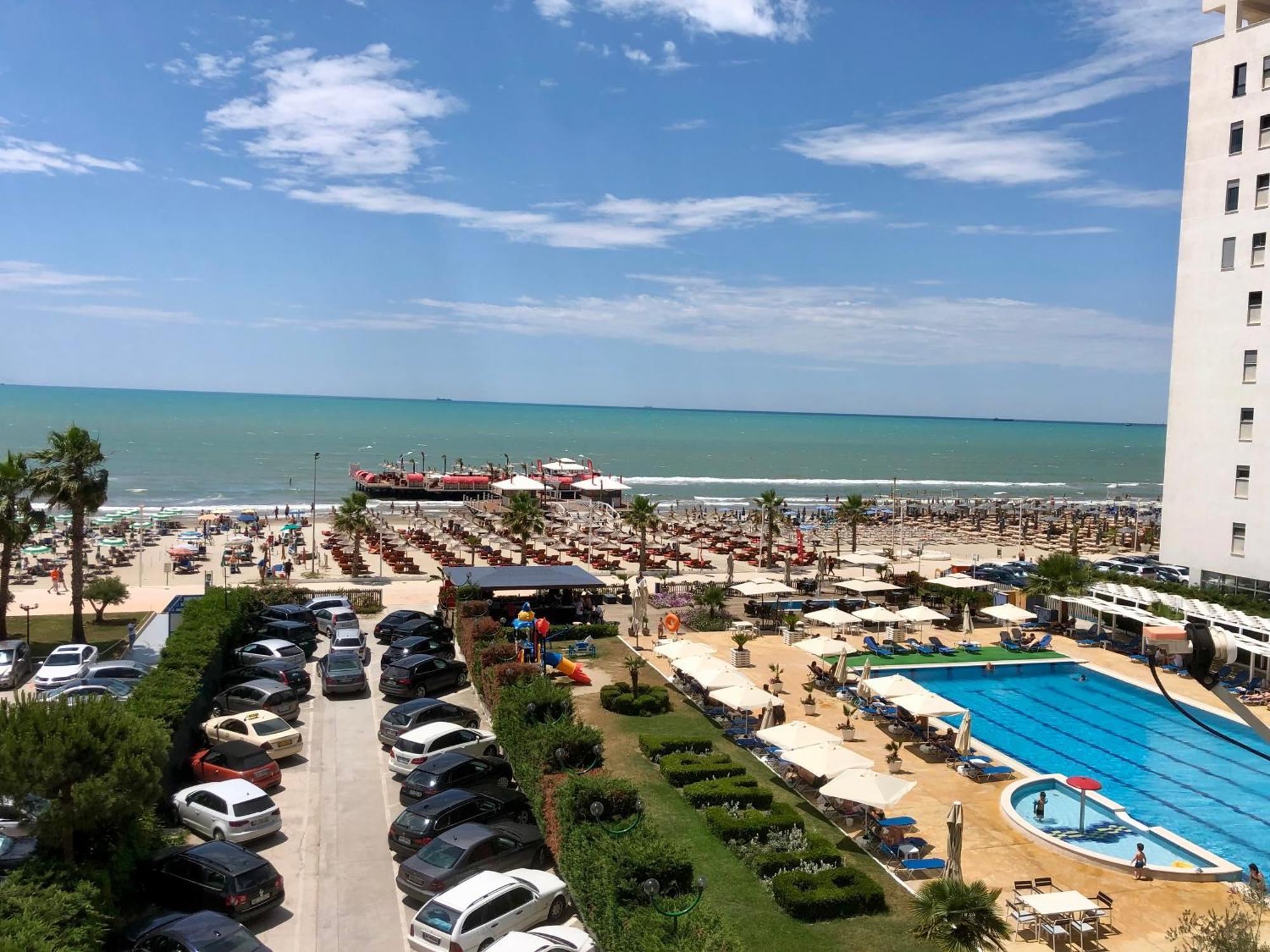 Apartment Ermest ,Kavaje Rock Durrës Exteriér fotografie